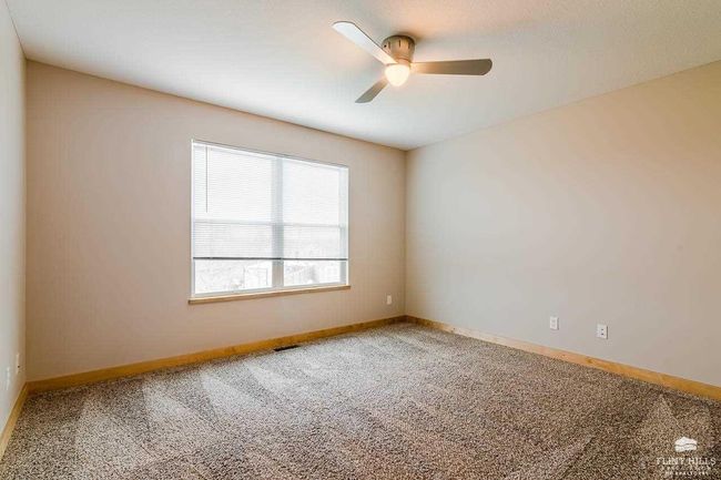 100 Silo Pl, Condo with 3 bedrooms, 3 bathrooms and null parking in Manhattan KS | Image 15