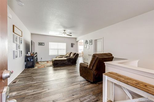 56138 E 22nd Pl, Strasburg, CO, 80136-7578 | Card Image