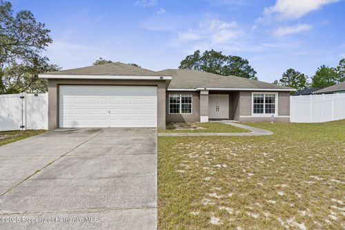 13045 Innsbruck Rd, Weeki Wachee, FL, 34614-2825 | Card Image