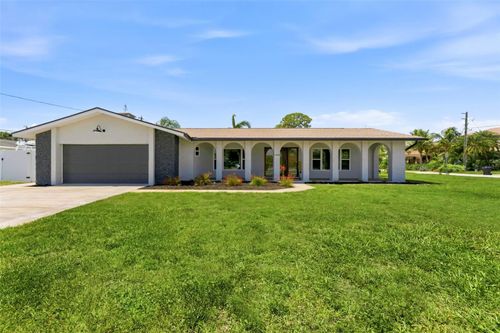 140 88th Ave Ne, ST PETERSBURG, FL, 33702-3202 | Card Image