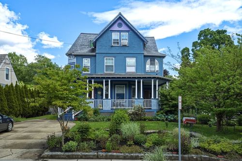 47-45-47 Barnard Ave, Watertown, MA, 02472-3412 | Card Image