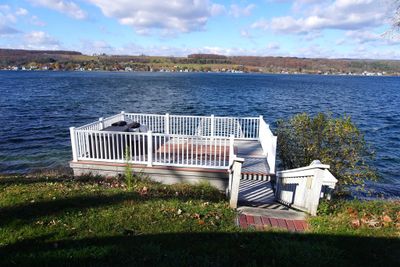 Walkway to the Lower Level Door | Image 3