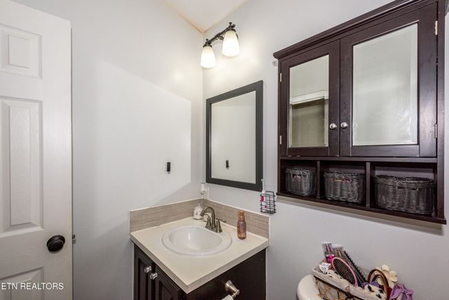 Bathroom #2 | Image 34