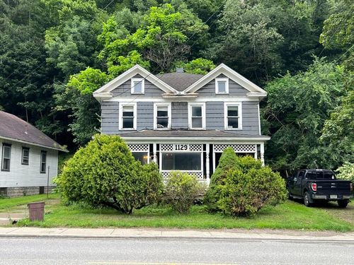 1129 E 2nd St, Oil City, PA, 16301 | Card Image