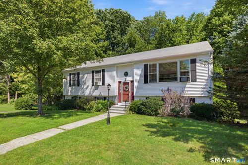 25 Samantha Ln, Madison, CT, 06443-8114 | Card Image