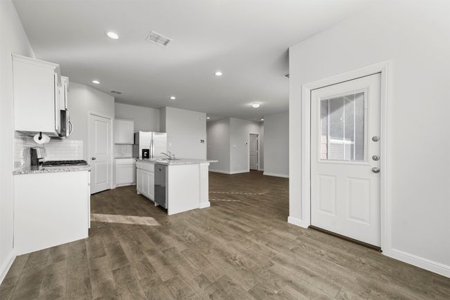 131 Orchard Pines Pl, House other with 3 bedrooms, 2 bathrooms and null parking in Boyd TX | Image 6