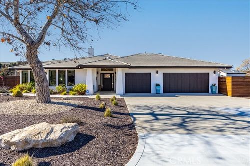 9977 Flyrod Dr, Paso Robles, CA, 93446 | Card Image