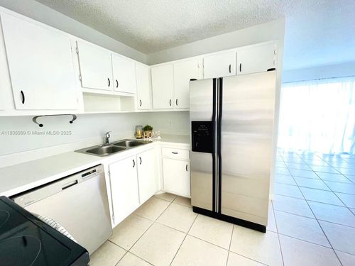 4503 Se Ontario Dr, Stuart, FL, 34997-5519 | Card Image