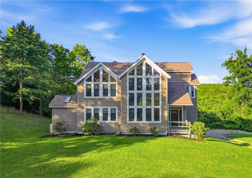 300 Mohawk Rd, Saltlick Twp, PA, 15622 | Card Image