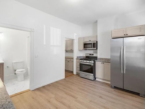 1-868 Huntington Ave, Boston, MA, 02115-6237 | Card Image