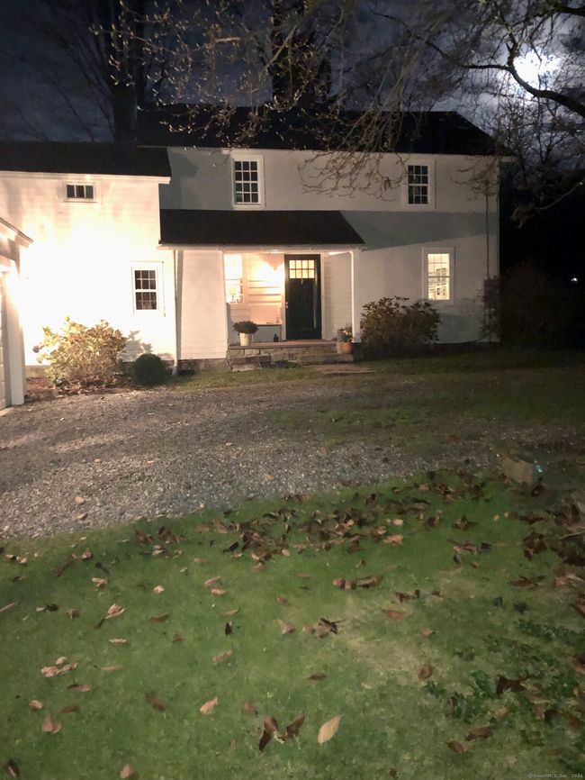 3 Fox Run at night | Image 15
