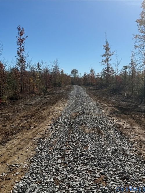 14955 Lebanon Rd, Spring Grove, VA, 23881 | Card Image