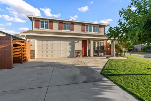 692 Arlene Ct, Galt, CA, 95632-8169 | Card Image
