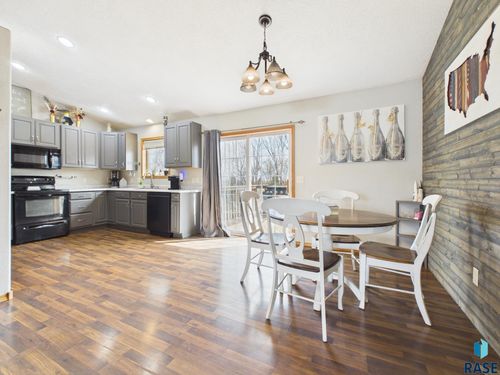 505 Tiger St Street, Harrisburg, SD, 57032 | Card Image