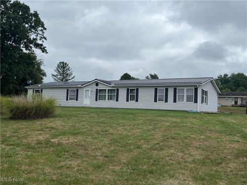 900 Greenhouse Ln, Sarahsville, OH, 43779-7514 | Card Image