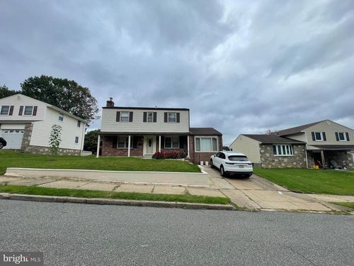 870 Morefield Rd, PHILADELPHIA, PA, 19115-1937 | Card Image