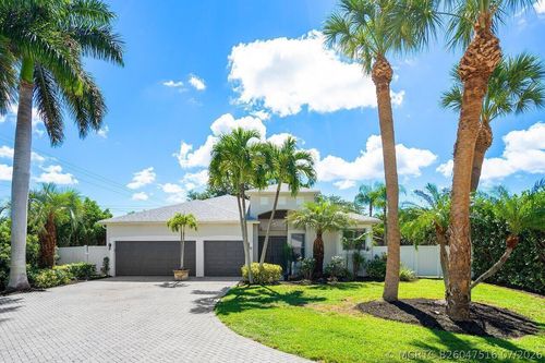 50 Lake Eden Dr, Boynton Beach, FL, 33435-8665 | Card Image