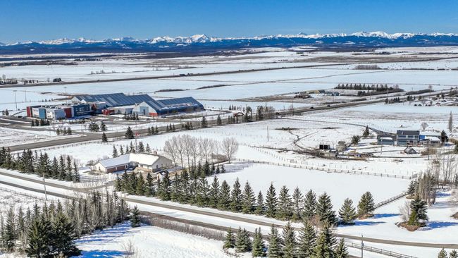33022 Township Road 250, Home with 3 bedrooms, 2 bathrooms and null parking in Rural Rocky View County AB | Image 16