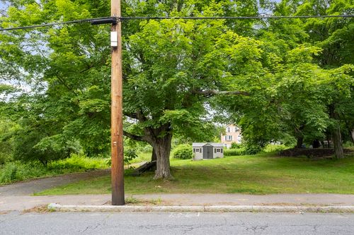 r-35 Whiting St, North Attleboro, MA, 02760-1219 | Card Image