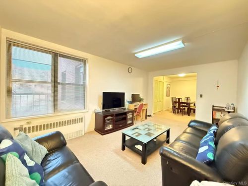 apt-2d-38-15 149th St, Flushing, NY, 11354-6301 | Card Image