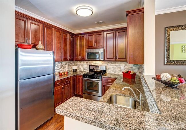 APT-423 - 125 W Main St, Condo with 1 bedrooms, 1 bathrooms and null parking in Somerville NJ | Image 13