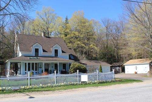 166 Pollard Rd, Lincoln, NH, 03251-4248 | Card Image