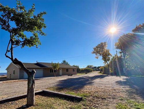 209 W Helena St, Dillon, MT, 59725-3325 | Card Image