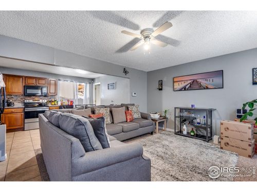 5519 Tucson St, Denver, CO, 80239-3665 | Card Image