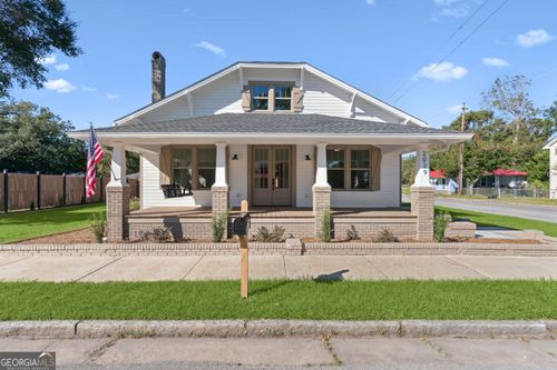 2029 Reynolds St, Brunswick, GA, 31520-5834 | Card Image