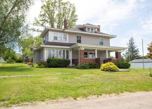 610 5th St Street, Gladbrook, IA, 50635 | Card Image