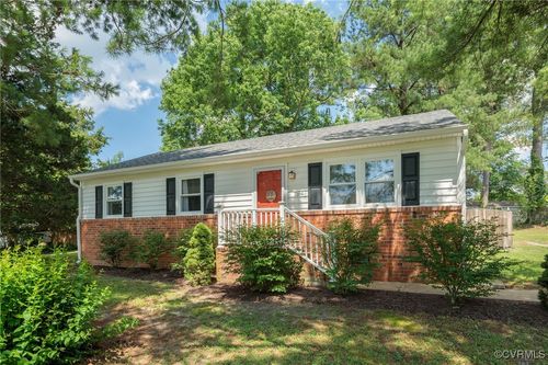 7384 Bruce Blvd, Mechanicsville, VA, 23111-2108 | Card Image