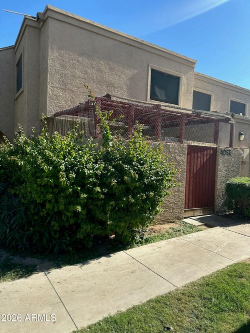 4056 W Mesquite Ln, Phoenix, AZ, 85019-2889 | Card Image