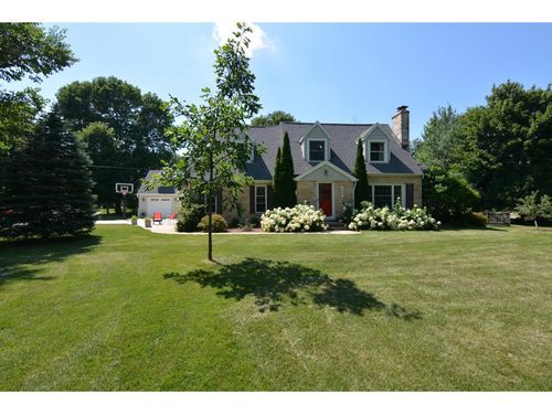 5601 Lake Mendota Dr, Madison, WI, 53705-1059 | Card Image