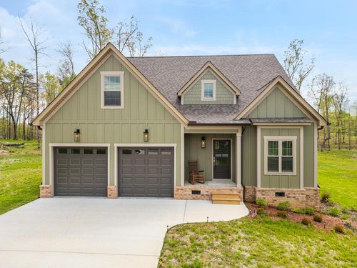 2664 Mowbray Pike, Soddy Daisy, TN, 37379-7211 | Card Image