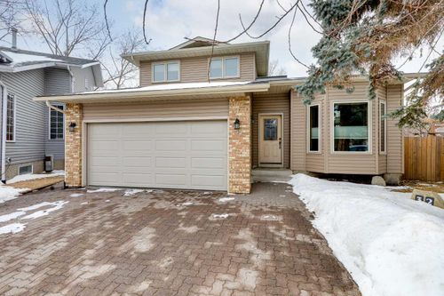 32 Marsella Crt Se, Airdrie, AB, T4A1V8 | Card Image