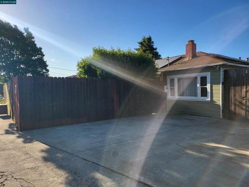 814 Marin Rd, El Sobrante, CA, 94803-1322 | Card Image