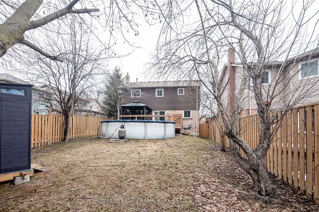 750 Pascoe Crt, House other with 5 bedrooms, 5 bathrooms and 6 parking in Oshawa ON | Image 46