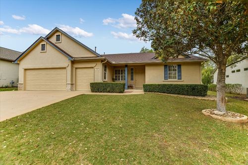 202 Whippoorwill Cv, Georgetown, TX, 78633-4813 | Card Image