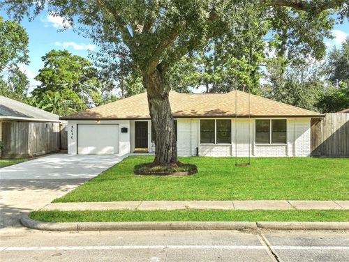 5010 W 43rd St, Houston, TX, 77092-5247 | Card Image