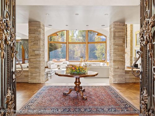 715 Willoughby Way, Aspen, CO, 81611-8002 | Card Image