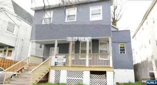 25-27 Treacy Ave, Newark, NJ, 07108-3517 | Card Image