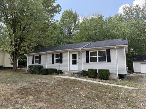 544 Roselawn Dr, Clarksville, TN, 37042-3981 | Card Image