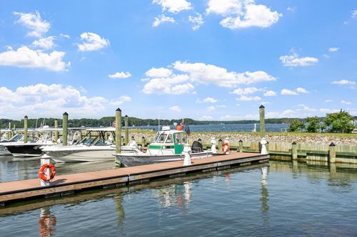 30 Little Bay Dr, Dover, NH, 03820-3857 | Card Image