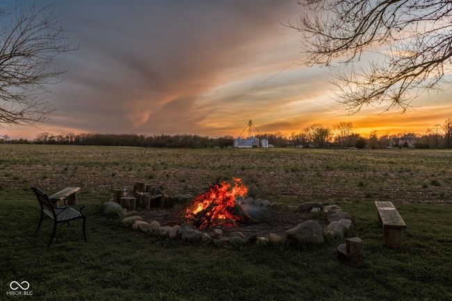 8551 E 300 S, House other with 4 bedrooms, 3 bathrooms and null parking in Zionsville IN | Image 74