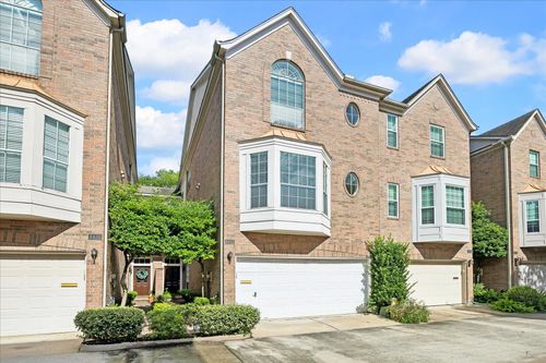 4443 Castle Court Pl, Houston, TX, 77006-5763 | Card Image