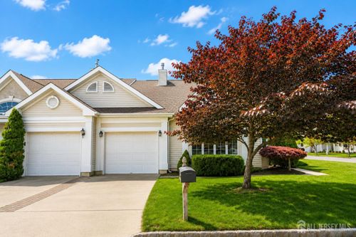 30 Severn Way, Monroe, NJ, 08831-2673 | Card Image