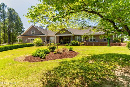 729 Furr Rd, Vass, NC, 28394-9047 | Card Image