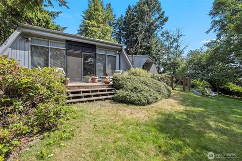 4925 Goodpiper Ln, Freeland, WA, 98249-9640 | Card Image