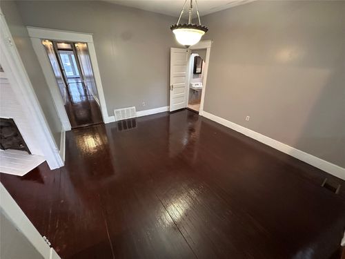 5614 Columbia Ave, Dallas, TX, 75214-4813 | Card Image