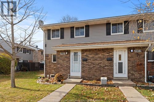 13-2820 Meadowbrook Lane, Windsor, ON, N8T3C3 | Card Image